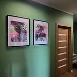 شقة Rzeczanska Poznan, 50m2, Dwie Sypialnie Z Salonem I Aneksem Kuchennym, Balkon, Parking Podziemny, Czwarte Pietro, Winda, Nowy Blok