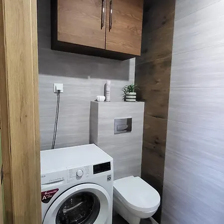 Rzeczanska Poznan, 50m2, Dwie Sypialnie Z Salonem I Aneksem Kuchennym, Balkon, Parking Podziemny, Czwarte Pietro, Winda, Nowy Blok Apartment *