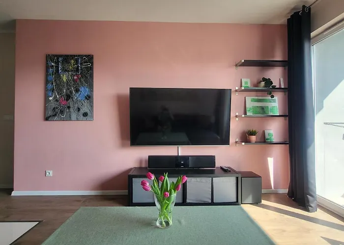 Rzeczanska Poznan, 50m2, Dwie Sypialnie Z Salonem I Aneksem Kuchennym, Balkon, Parking Podziemny, Czwarte Pietro, Winda, Nowy Blok Apartment Posen