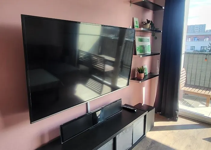 Rzeczanska Poznan, 50m2, Dwie Sypialnie Z Salonem I Aneksem Kuchennym, Balkon, Parking Podziemny, Czwarte Pietro, Winda, Nowy Blok Apartment Posen