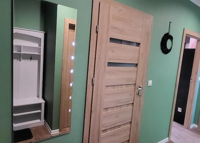 Rzeczanska Poznan, 50m2, Dwie Sypialnie Z Salonem I Aneksem Kuchennym, Balkon, Parking Podziemny, Czwarte Pietro, Winda, Nowy Blok